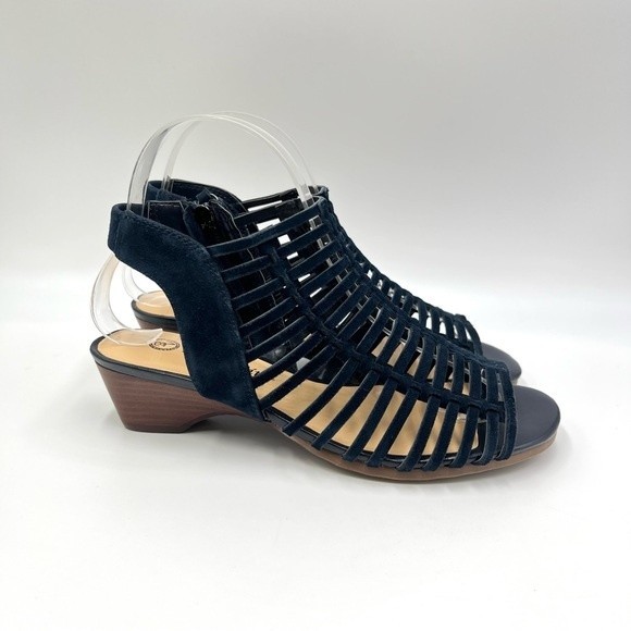6W 6 WIDE WIDTH Bella Vita Pacey Navy Blue Suede Leather Gladiator Wedge Sandals - Picture 1 of 12